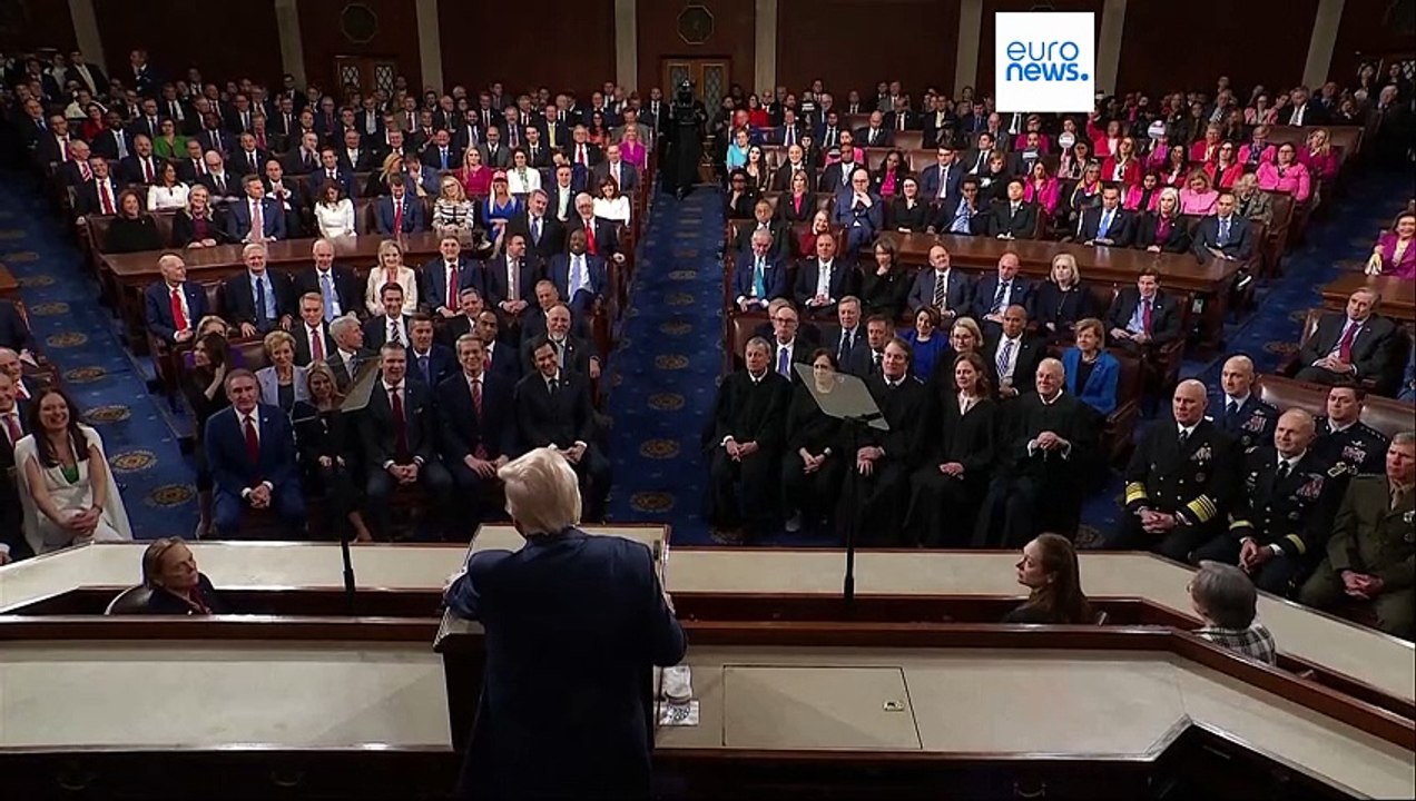 Musk naciska, UE nie ustępuje: batalia o przepisy dla social mediów trwa