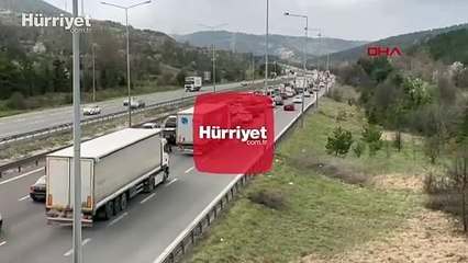 Anadolu Otoyolu'nun Bolu geçişinde trafik yoğunluğu