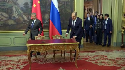 China promete assumir ‘papel construtivo’ para encerrar conflito na Ucrânia