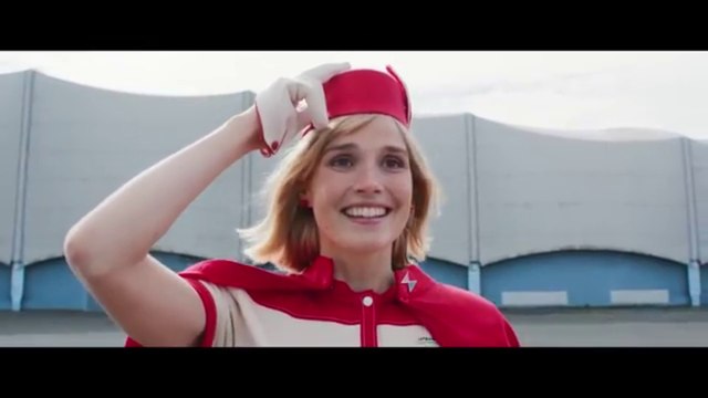 Bande-annonce «Natacha (presque) hôtesse de l'air»