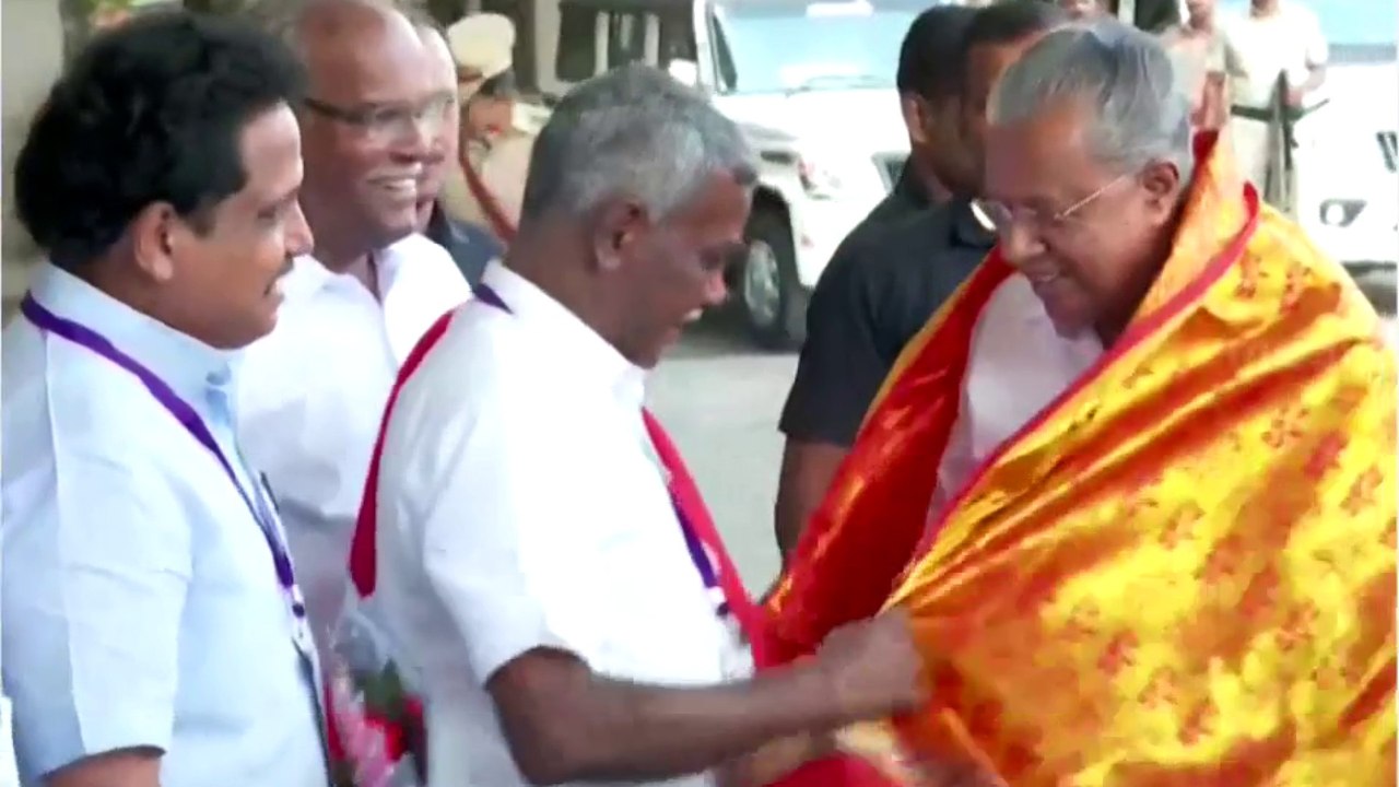 ചുവപ്പണിഞ്ഞ് മധുര... CPM പാർട്ടി കോൺഗ്രസിന് നാള...