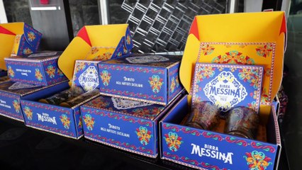 Le panchine delle meraviglie alla passeggiata a mare