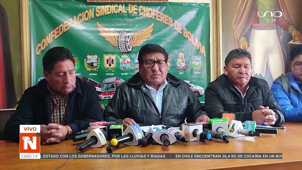 Choferes cruceños rechazan paro y bloqueos