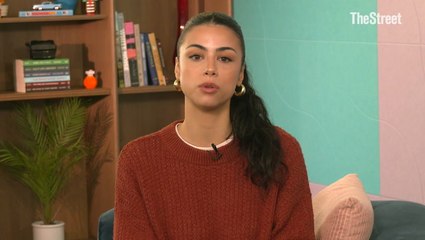 Hooters adds itself to the list of bankrupt dining chains