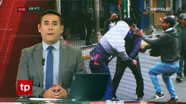 Al menos dos arrestados y varios heridos tras el enfrentamiento entre vecinos en pleno centro de Cochabamba