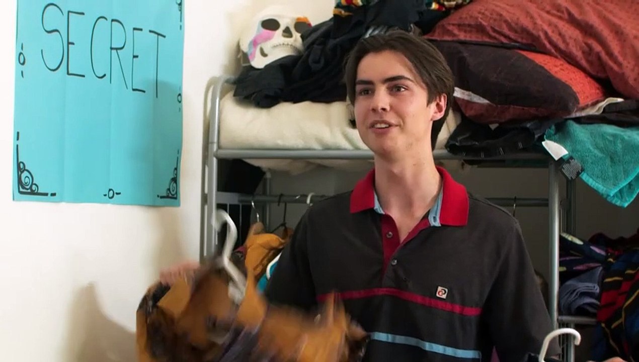 Single, Out S1 ep 2