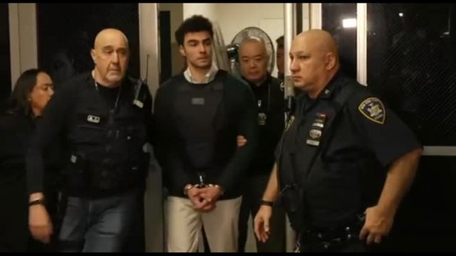 Usa, chiesta pena di morte per Mangione: Assassinio a sangue freddo