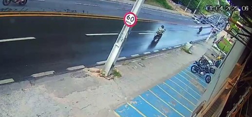 pista molhada teria causado acidente com 5 veículos na Leste-Oeste