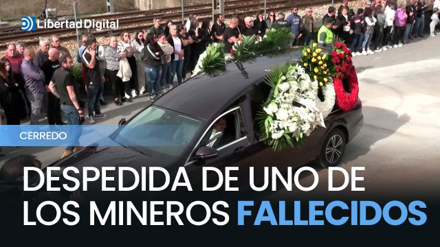 Emotivo funeral en León para David Álvarez, uno de los mineros fallecidos en el accidente de Cerredo