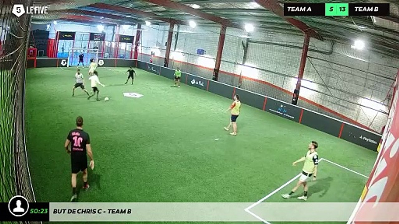 But de Chris C - Team B
