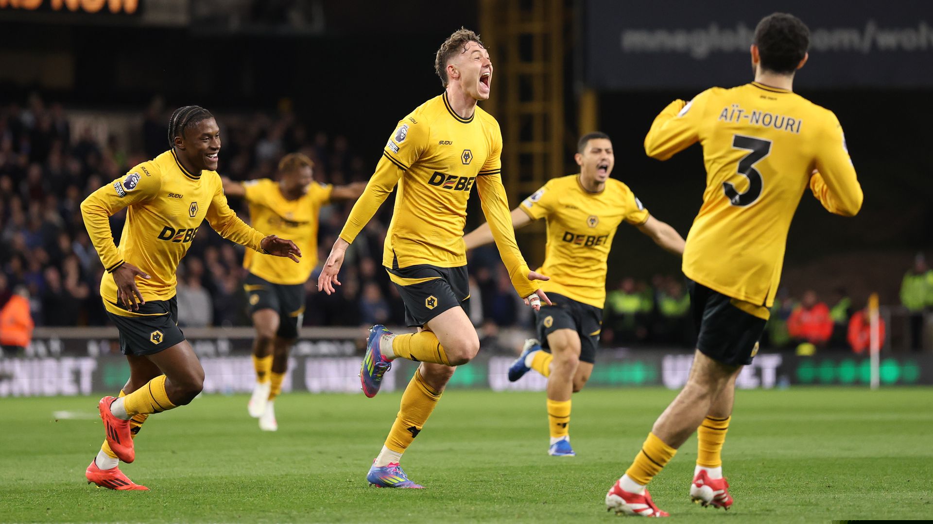 Wolverhampton Wanderers v West Ham United