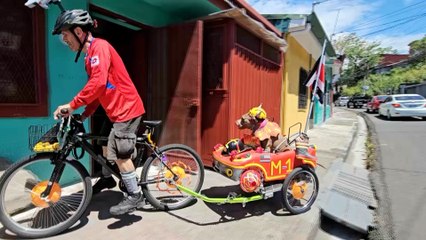Carlos y Simba: un vínculo de esperanza y alegría en Barrio México
