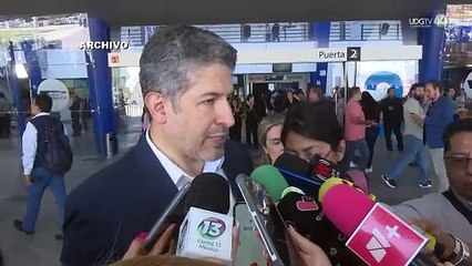 Funcionarios y académicos celebran Rectorado de Karla Planter