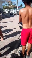 Video muestra a la Policía usando pistola eléctrica contra un joven en Río San Juan
