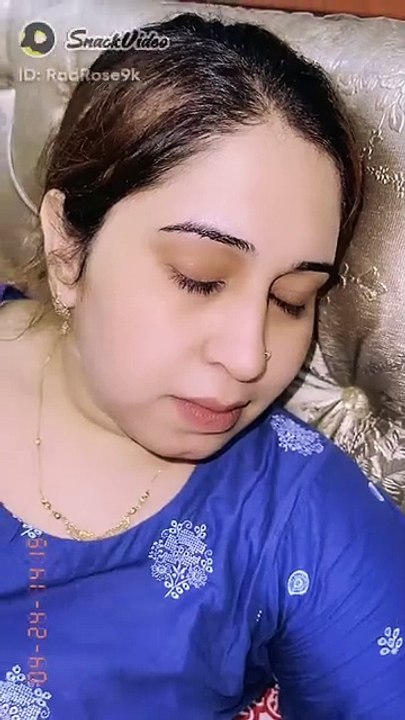 जान, क्या तुम मुझसे शादी करोगी? मुझे आप से बहुत सारा प्यार है।