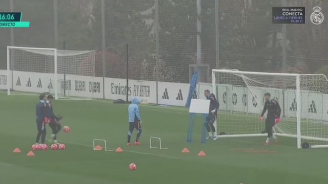 Las imágenes que ilusionan al Real Madrid: Lunin entrena con 'normalidad'