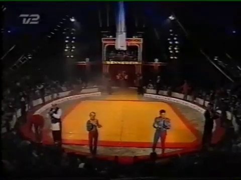OUTRO | GALLA PROGRAM 1998 - 2. afdeling - Diana Benneweis - NORDENS STØRSTE CIRKUS | Cirkus Benneweis | TV2