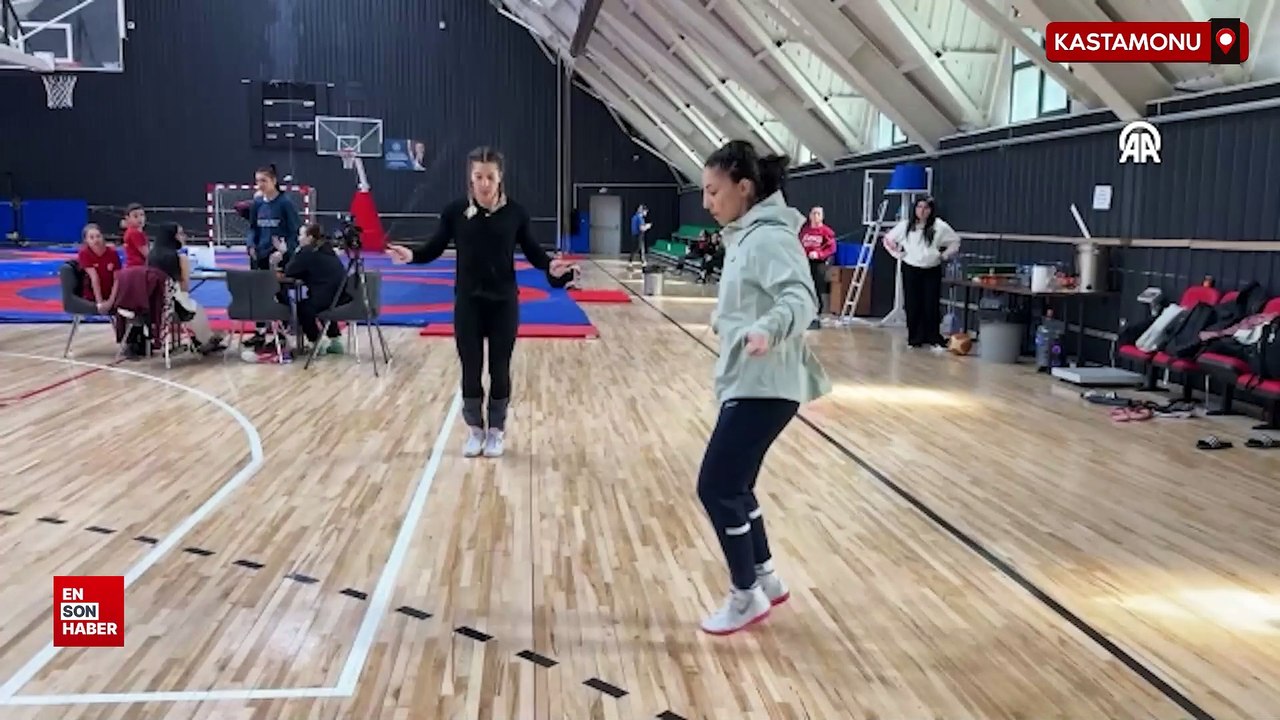 Milli güreşçi Evin Demirhan Yavuz, Avrupa şampiyonluğuna göz dikti