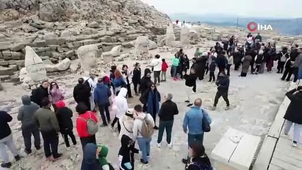 Bayramda Nemrut’a akın! Ziyaretçi sayısı 3 kat arttı