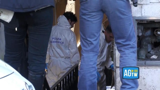 La scientifica nell'appartamento del presunto omicida di Ilaria Sula, la 22enne trovata morta in una valigia