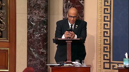 Un démocrate prononce un discours de plus de 25 heures contre Trump au Sénat
