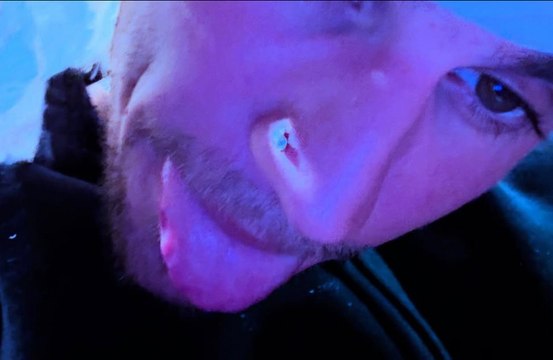 ジャスティン・ビーバー、鼻ピアスを復活