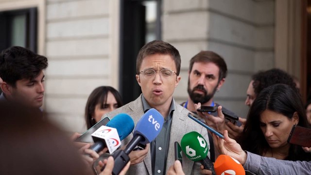 Errejón y Mouliaá, citados el 11 de abril para que entreguen sus teléfonos móviles