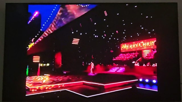 TINA ARENA - O Come All Ye Faithful (Carols In The Domain December 2013)