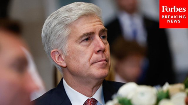 Gorsuch Presses Attorney On LA Redistricting: ‘How Do We Square That With The 14th Amendment?’