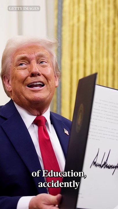 Cory Booker Breaks Speech Record: Blasting Trump And His Policies | Longest Political Speech