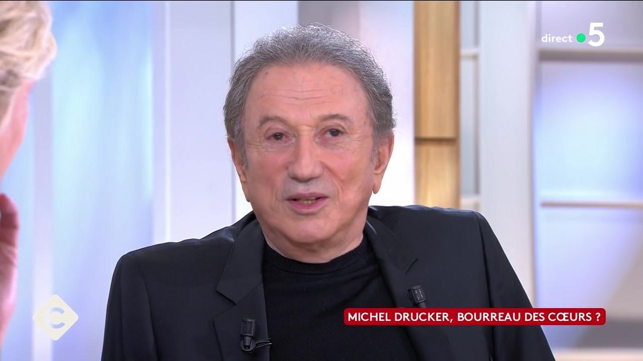 "J’étais un peu terrorisé" : Michel Drucker révèle avoir été longtemps harcelé par une femme obsédée par lui (VIDÉO)