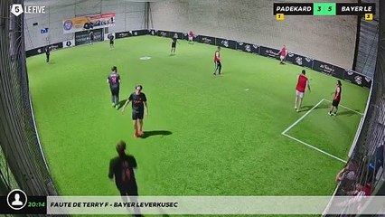 Faute de Terry F - Bayer Leverkusec