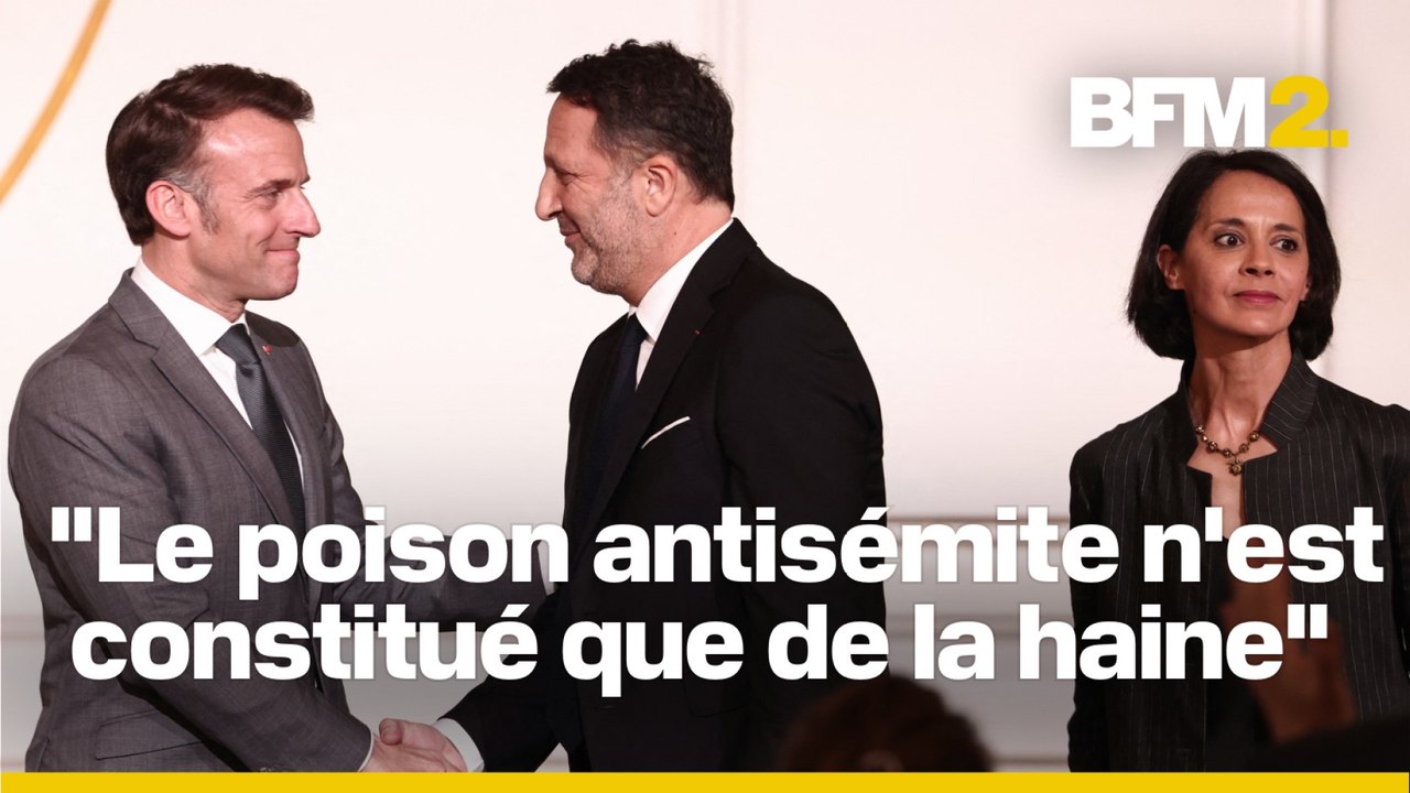 Antisémitisme: Emmanuel Macron remet un prix à l'animateur Arthur et à l'humoriste Sophia Aram
