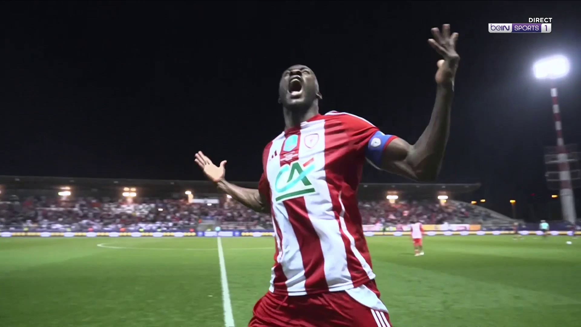 Coupe de France : Cannes égalise dans une ambiance folle !