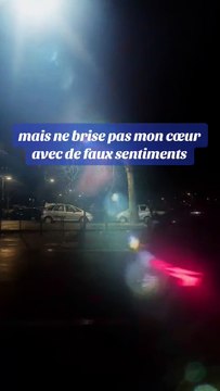 Parfois tu te rends compte que les gens font seulement semblant de t'aimer