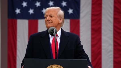 Líderes reaccionan con cautela a los aranceles y los consumidores muestran preocupación.