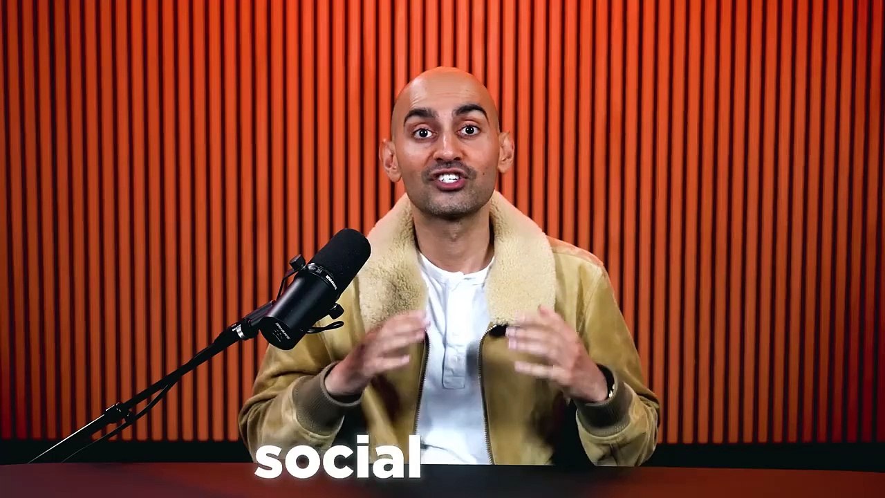 How to Master Social Media in 2025 [COMPLETE GUIDE]