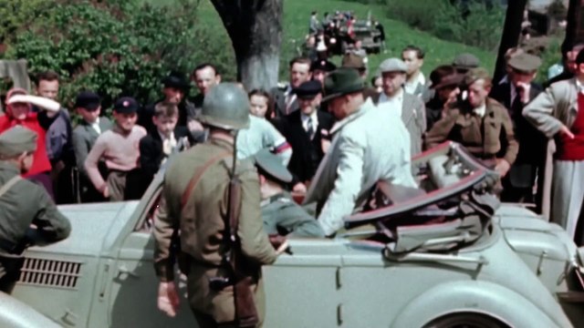 Rare Color Footage of Berlin After WWII UNCENSORED