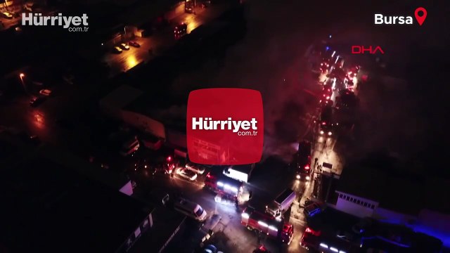 Bursa'da, oto yedek parça mağazasında çıkan yangın söndürüldü