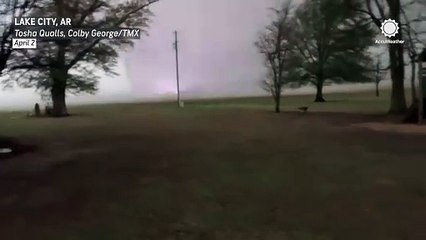 Large tornado caught on camera in Arkansas