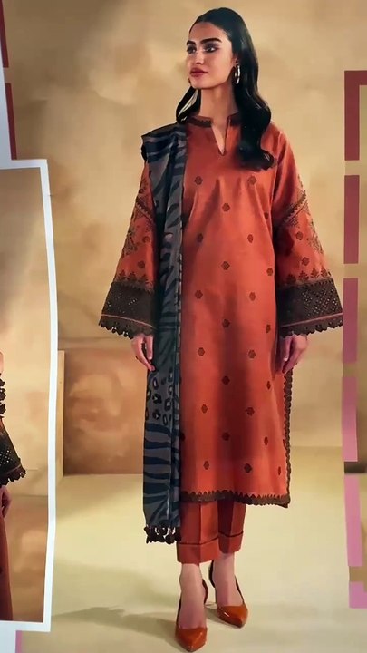 Lady's fashion