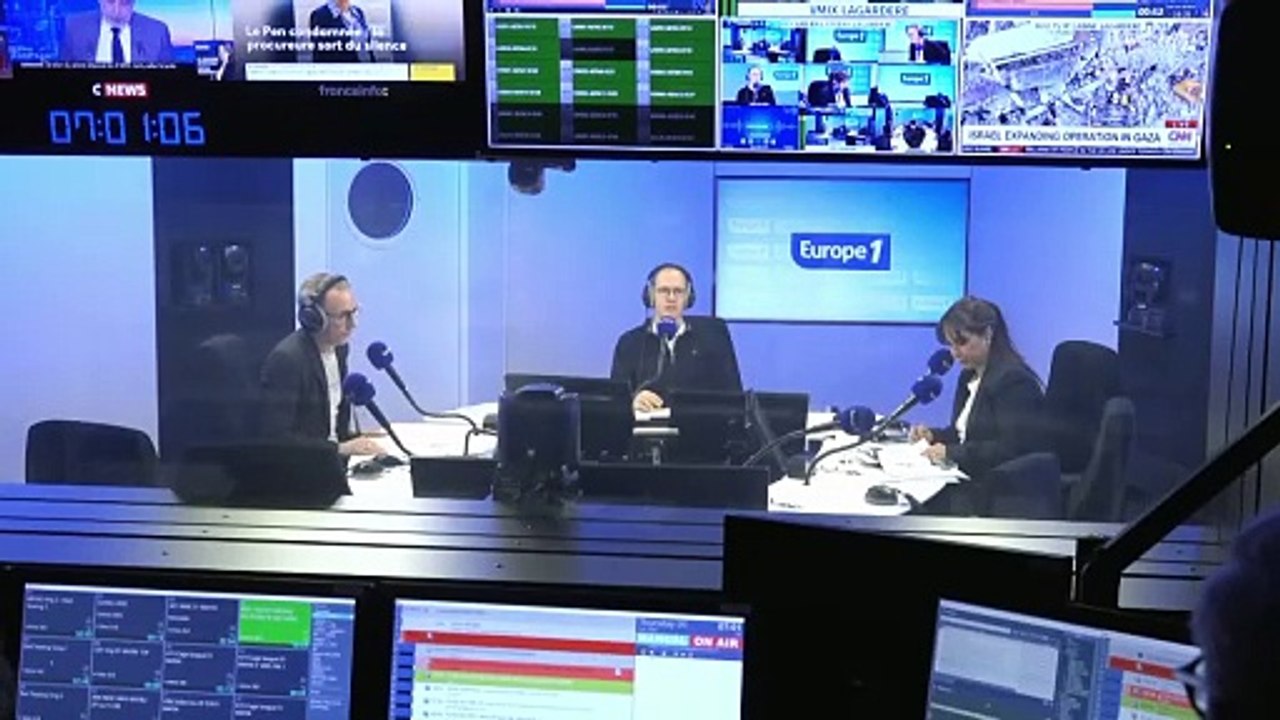 Droits de douane réciproques, lourdes taxes pour la Chine et l'UE... Ce qu'il faut retenir des annonces de Donald Trump