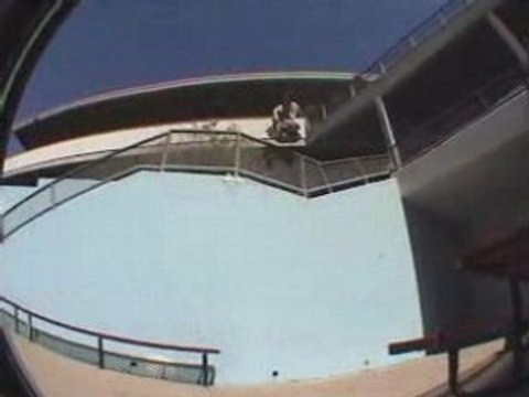 Face à la mort - chute en rollers