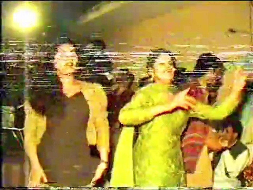 Payel/ my wedding day /mujra song/dance program /shadi /pakistani mujra /live music/Ishtiaq Awan mehndi program 1996