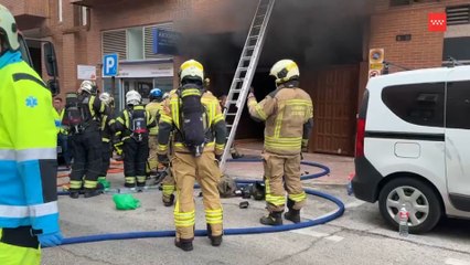 El choque de un vehículo y su explosión, principal hipótesis del incendio de Alcorcón (Madrid)