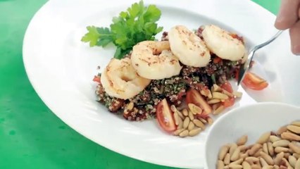 إليك طريقة تحضير القريدس مع الكنوا