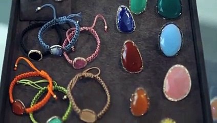 كريستينا دبس: في مجوهراتي أجمع بين الأناقة والملامح العصرية