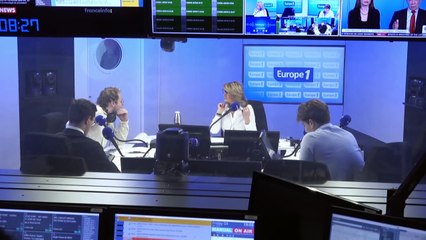 EXTRAIT - En Italie, le gouvernement veut combattre l'écriture inclusive