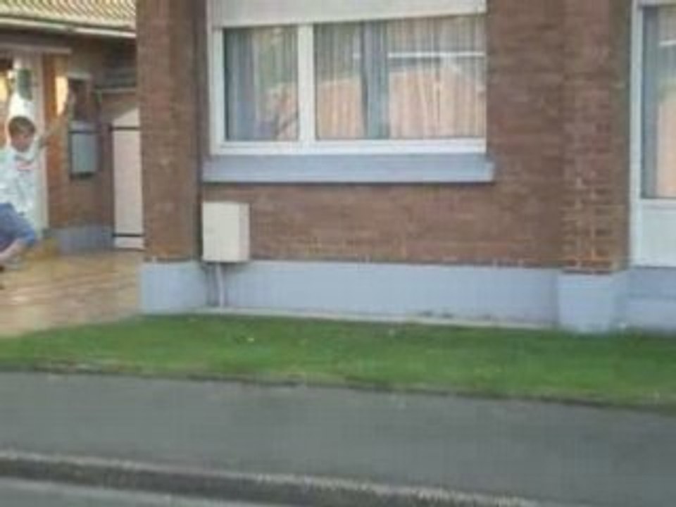 RONDADE + BACKFLIP ARRIèRE