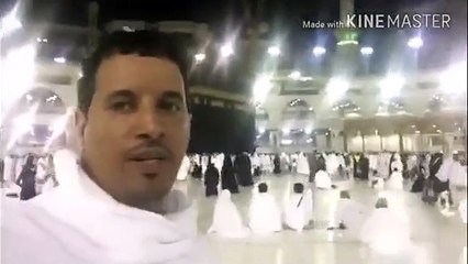 بالفيديو.. مواطن يوثق لحظة تأديته العمرة على نية “ترامب”